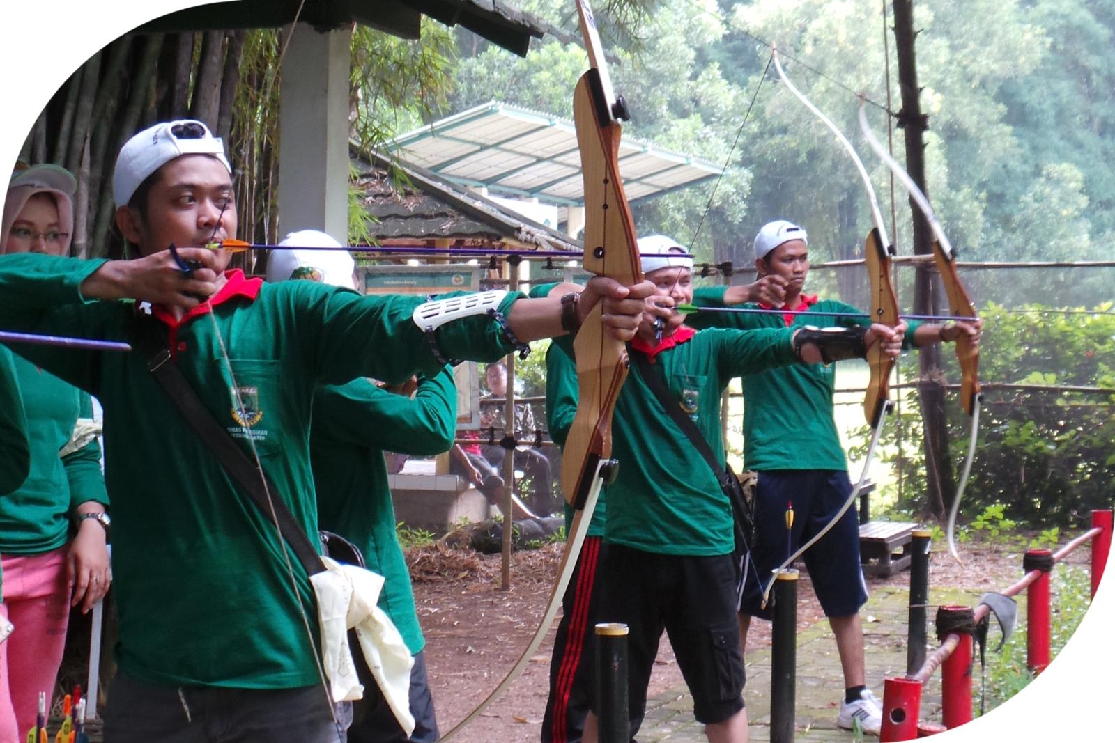 Arch target shooting (2).jpg