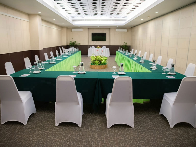 Book Your Events & Meetings In Advance