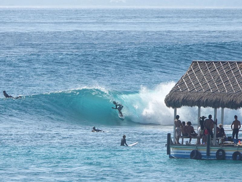 Waves & Rhythm: Nusa Lembongan Beach Festival
