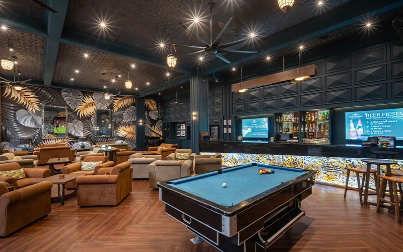 indoor area lobby bar prime plaza hotel sanur.webp