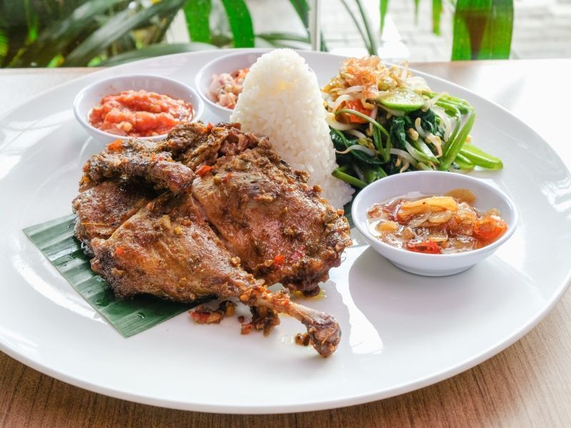 Promo Bebek Betutu Bali di Flavours