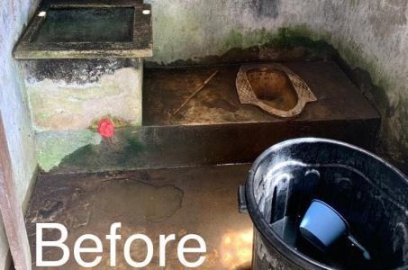 Toilet before renovation.jpg
