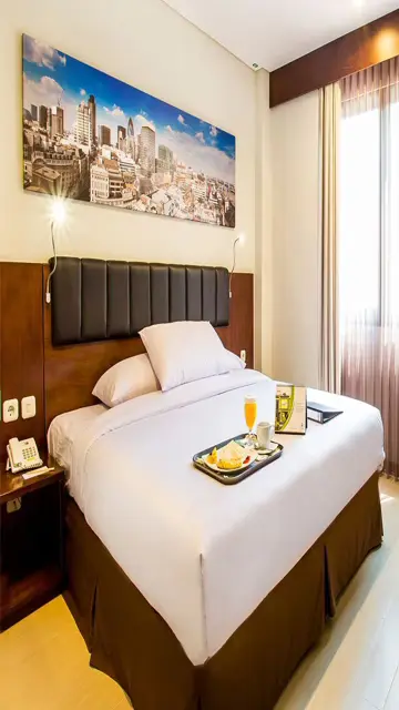 Corner Suite