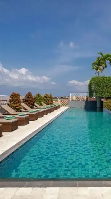 Sky Pool